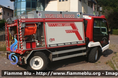 Lindner Unitrac 102
Vigili del Fuoco
Distretto di Trento
Corpo Volontario di Lona-Lases (TN)
Allestito Fulmix
VF 0F4 TN
Parole chiave: Lindner Unitrac_102 VF0F4TN