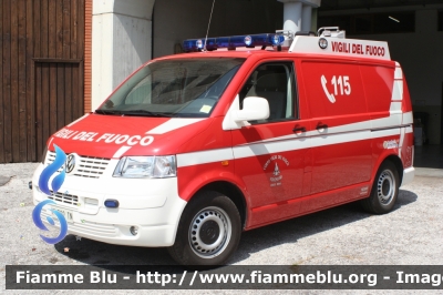 Volkswagen Transporter T5
Vigili del Fuoco
Distretto di Pergine Valsugana
Corpo Volontario di Levico Terme (TN)
Pinza Idraulica
VF B92 TN
Parole chiave: Volkswagen Transporter_T5 VFB92TN