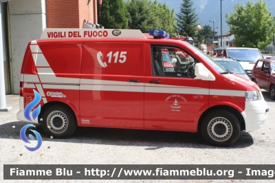 Volkswagen Transporter T5
Vigili del Fuoco
Distretto di Pergine Valsugana
Corpo Volontario di Levico Terme (TN)
Pinza Idraulica
VF B92 TN
Parole chiave: Volkswagen Transporter_T5 VFB92TN