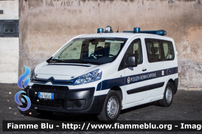 Citroen Jumpy III serie
Polizia Roma Capitale
POLIZIA LOCALE YA 185 AC
Parole chiave: Citroen Jumpy_IIIserie PLYA185AC