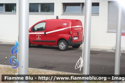 Fiat Qubo
Vigili del Fuoco
Corpo Permanente di Trento
VF 0J9 TN
Parole chiave: Fiat qubo VF0J9TN