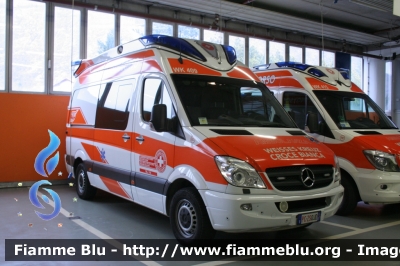 Mercedes-Benz Sprinter III serie
Croce Bianca Provinciale Bolzano - Weisses Landesleitung Kreuz Bozen
PC ZS0NL
Parole chiave: Mercedes-Benz Sprinter_IIIserie PCZS0NL Civil_Protect_2016