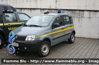 Fiat Nuova Panda 4x4 I serie
Guardia di Finanza
Soccorso Alpino
GdiF 748 BE
Parole chiave: Fiat Nuova_Panda_4x4_Iserie GdiF748BE Civil_Protect_2016