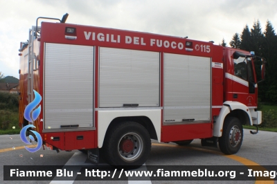 Iveco EuroCargo 135E24 4x4 I serie
Vigili del Fuoco
Distretto di Pergine Valsugana
Corpo Volontario di Baselga di Pinè (TN)
allestimento Magirus
VF F27 TN
Parole chiave: Iveco EuroCargo_135E24_4x4_Iserie VFF27TN