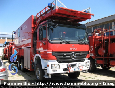 Mercedes-Benz Actros 3341 6x6 II serie
Vigili del Fuoco
Comando Provinciale di Roma
Distaccamento Aeroportuale di Fiumicino
Automezzo Soccorso Aeroportuale allestimento Bai
VF 24754
Parole chiave: Mercedes-Benz Actros_3341_6x6_IIserie VF24754