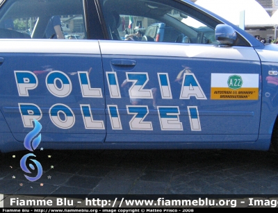 Audi A4 Avant IV serie
Polizia di Stato
Polizia Autostradale in Servizio sulla A22 
Parole chiave: Audi A4_Avant_IVserie PoliziaF4686 festa_della_polizia_2007