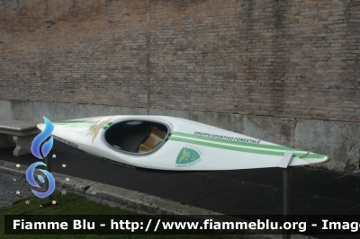 Canoa Caiman
Corpo Forestale dello Stato
Gruppo Sportivo
Parole chiave: canoa caiman