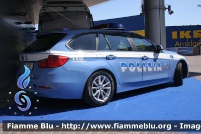 Bmw 320 F31 Touring
Polizia di Stato
Polizia Stradale in servizio sulla rete autostradale di Autostrade per l'Italia
Autovettura allestita Marazzi
Decorazione Grafica Artlantis
POLIZIA H8913
Parole chiave: Bmw 320_F31_Touring POLIZIAH8913