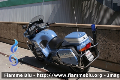 Bmw R850RT
Polizia di Stato
Polizia Stradale
POLIZIA G0838
Parole chiave: Bmw R850RT POLIZIAG0838