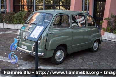 Fiat 600 Multipla
Polizia di Stato
Polizia Stradale
POLIZIA 24342

70° Polizia Stradale
Parole chiave: Fiat 600 Multipla POLIZIA24342