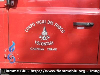 Stemma 
Vigili del Fuoco
Distretto di Trento
Corpo Volontario di Garniga Terme (TN)
VF K92 TN
Parole chiave: Stemma