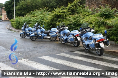 Bmw R850RT
Polizia di Stato
Polizia Stradale
Parole chiave: Bmw R850RT