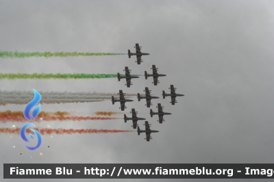 Aermacchi MB339PAN
Aeronautica Militare Italiana
313° Gruppo Addestramento Acrobatico
Stagione esibizioni 2016
Festa della Repubblica 2016
Parole chiave: Aermacchi MB339PAN Festa_della_Repubblica_2016