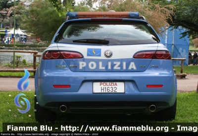 Alfa Romeo 159 Sportwagon Q4
Polizia di Stato
Polizia Stradale
POLIZIA H1632
Parole chiave: alfa_romeo 159_sportwagon_q4 poliziah1632