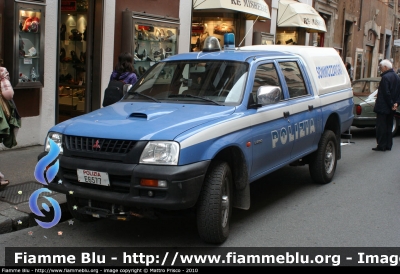 Mitsubishi L200 III serie
Polizia di Stato
C.N.E.S.
POLIZIA E6577
Parole chiave: mitsubishi l200_IIIserie poliziae6577