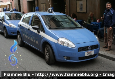 Fiat Grande Punto
Polizia di Stato
Polizia F7050
Parole chiave: fiat grande_punto poliziaf7050