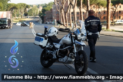 Moto Guzzi V85 TT
Polizia Roma Capitale
Parole chiave: Moto Guzzi_V85_TT