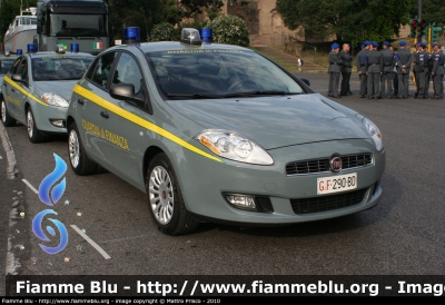 Fiat Nuova Bravo
Guardia di Finanza
GdiF 290 BD
Parole chiave: Fiat nuova_bravo gdif290bd Festa_della_repubblica_2010