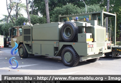 Iveco Magirus Dragon X4 I serie
Aeronautica Militare
Automezzo Antincendio Aeroportuale Aviotrasportabile allestimento Iveco-Magirus
AM CL 312
Parole chiave: Iveco-Magirus Dragon_X4_Iserie amcl312 Festa_della_repubblica_2010