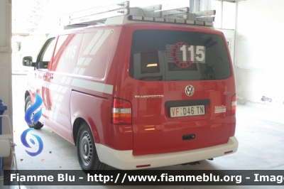 Volkswagen T5
Vigili del Fuoco
Distretto di Trento
Corpo Volontario di Civezzano (TN)
Polisoccorso allestimento MobilTec Fahrzeugbau
VF D46 TN
Parole chiave: Volkswagen T5 VFD46TN