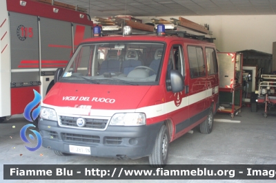 Fiat Ducato III serie
Vigili del Fuoco
Distretto di Trento
Corpo Volontario di Civezzano (TN)
VF Z81 TN
Parole chiave: Fiat Ducato_IIIserie VFZ81TN