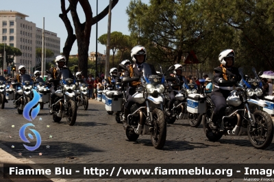 Moto Guzzi V85 TT
Polizia Roma Capitale
Parole chiave: Moto Guzzi_V85_TT