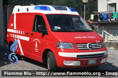 Volkswagen Transporter T5
Vigili del Fuoco
Distretto di Pergine Valsugana
Corpo Volontario di Caldonazzo (TN)
Polisoccorso allestimento Brandshutz-Rosenbauer
VF 7H4 TN
Parole chiave: Volkswagen Transporter_T5 VF7H4TN