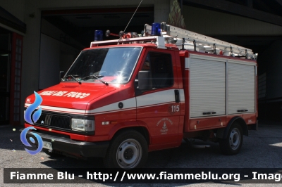 Fiat Ducato I serie
Vigili del Fuoco
Distretto di Pergine Valsugana
Corpo Volontario di Caldonazzo (TN)
Polisoccorso allestimento BAI
VF A45 TN
Parole chiave: Fiat Ducato_Iserie VFA45TN