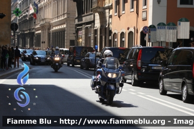 Bmw R850RT
Polizia di Stato
Polizia Stradale
Parole chiave: Bmw R850RT