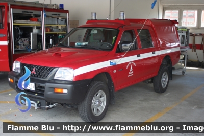 Mitsubishi L200 III serie
Vigili del Fuoco
Distretto di Pergine Valsugana
Corpo Volontario di Pergine Valsugana (TN)
VF Z72 TN
Parole chiave: Mitsubishi L200_IIIserie VFZ72TN