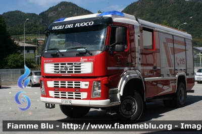 Volvo FM 400 4x4 II serie
Vigili del Fuoco
Distretto di Pergine Valsugana
Corpo Volontario di Pergine Valsugana (TN)
APS allestimento Rosenbauer Brandschutz
VF 3E5 TN
Parole chiave: Volvo FM_400_4x4_IIserie VF3E5TN