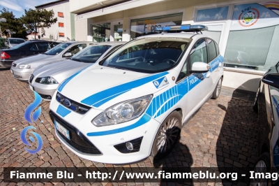 Ford C-Max
Polizia Municipale - Stadtpolizei
Laives - Leifers (BZ)
Allestita Polar Special Car
POLIZIA LOCALE YA 921 AC
Parole chiave: Ford C-Max YA921AC