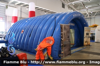 Posto Medico Avanzato - Tenda Gonfiabile
Polizia di Stato
Servizio Sanitario
Parole chiave: Posto Medico Avanzato - Tenda Gonfiabile