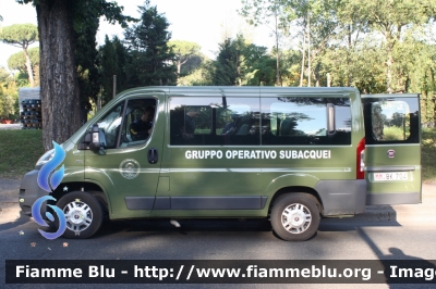 Fiat Ducato X250
Marina Militare Italiana
Raggruppamento Subacquei ed Incursori "Teseo Tesei"
Gruppo Operativo Subacquei
MM BK 704
Parole chiave: Fiat Ducato_X250 mmbk704