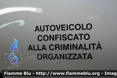 Porsche Cayenne
Croce Rossa Italiana
Comitato Provinciale di Roma
mezzo confiscato alla criminalità organizzata
in esposizione a
Emergency Expo 2015
CRI 838 AC
Parole chiave: Porsche Cayenne CRI838AC