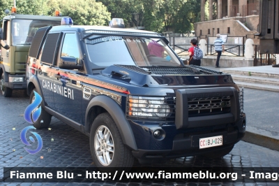 Land Rover Discovery 4
Carabinieri
VIII Battaglione "Lazio"
CC BJ 029
Parole chiave: land-rover discovery_4 ccbj029