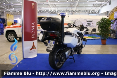 Bmw F800gt
Polizia Roma Capitale
in esposizione a
Emergency Expo 2015
Parole chiave: Bmw F800gt emergency_expo_2015