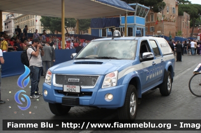 Isuzu D-Max I serie restyle
Polizia di Stato
Artificieri
POLIZIA H2972
Parole chiave: Isuzu D-Max_Iserie_restyle POLIZIAH2972 Festa_della_Repubblica_2011