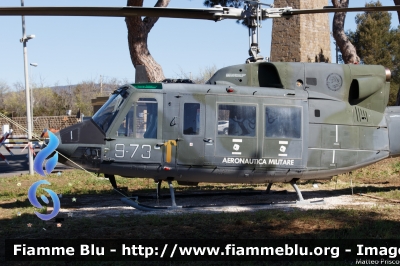 Agusta-Bell AB 212
Aeronautica Militare
Guardian Gate Aeroporto Militare di Furbara
Cerveteri (RM)
9-73
Parole chiave: Agusta-Bell_AB_212 9-73