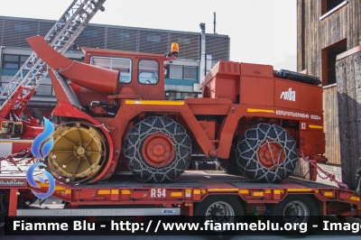 Rolba
Vigili del Fuoco
Corpo Permanente Bolzano
Berufsfeuerwehr Bozen
Parole chiave: Rolba