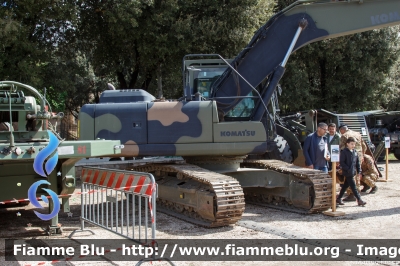 Komatsu PC210NLC
Esercito Italiano
Parole chiave: Komatsu PC210NLC