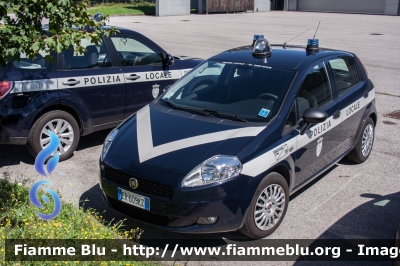 Fiat Grande Punto
06 - Polizia Locale Comprensorio della Bassa Valsugana e Tesino (TN)
Parole chiave: Fiat Grande_Punto