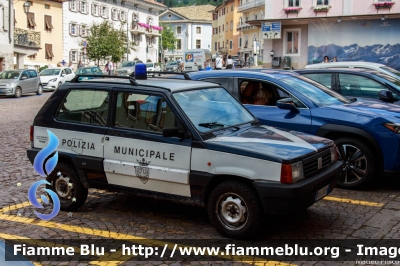 Fiat Panda 4x4
Polizia Municipale Cavalese
Parole chiave: Fiat Panda_4x4