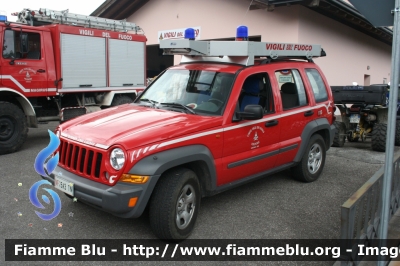 Jeep Cherokee IV serie
Vigili del Fuoco
Unione Distrettuale di Fondo
Corpo Volontario di Sarnonico-Seio (TN)
VF 5A3 TN
Parole chiave: Jeep Cherokee_IVserie VF5A3TN