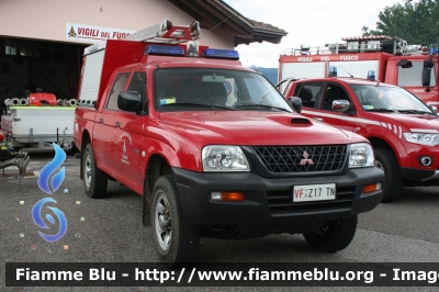 Mitsubishi L200 III serie
Vigili del Fuoco
Unione Distrettuale di Fondo
Corpo Volontario di Sarnonico-Seio (TN)
VF Z17 TN
Parole chiave: Mitsubishi L200_IIIserie VFZ17TN