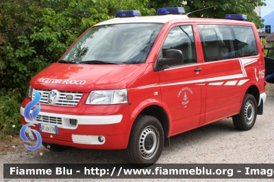 Volkswagen Caravelle T5 4x4
Vigili del Fuoco
Distretto di Fondo
Corpo Volonatrio di Cloz (TN)
Parole chiave: Volkswagen Caravelle_T5_4x4 VF4H2TN