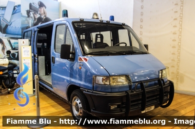 Fiat Ducato II serie
Polizia di Stato
Reparto Mobile
Esemplare esposto presso il Museo delle auto della Polizia di Stato
POLIZIA D5601
Parole chiave: Fiat Ducato_IIserie POLIZIAD5601