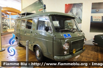 Fiat 238
Polizia di Stato
Polizia Stradale
Esemplare esposto presso il Museo delle auto della Polizia di Stato
POLIZIA 41562
Parole chiave: Fiat 238 POLIZIA41562