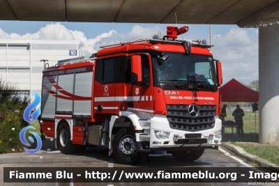 Mercedes-Benz Arocs 1832
Vigili del Fuoco
Corpo Permanente di Aosta
AutoPompaSerbatoio allestimento BAI
Parole chiave: Mercedes-Benz Arocs_1832