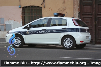 Fiat Punto VI serie
Polizia Roma Capitale
Parole chiave: Fiat Punto_VI_serie